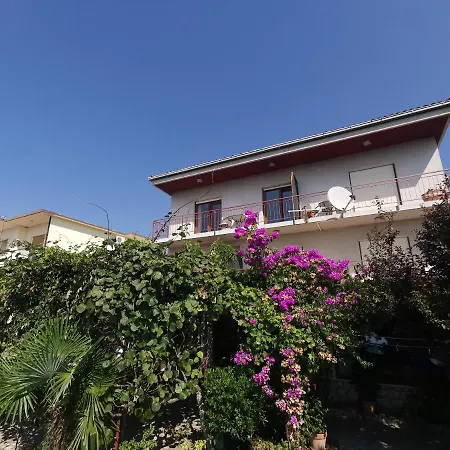 Апартаменты Bubi With Sea View Near Sandy *