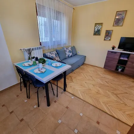 Appartement Bubi With Sea View Near Sandy *