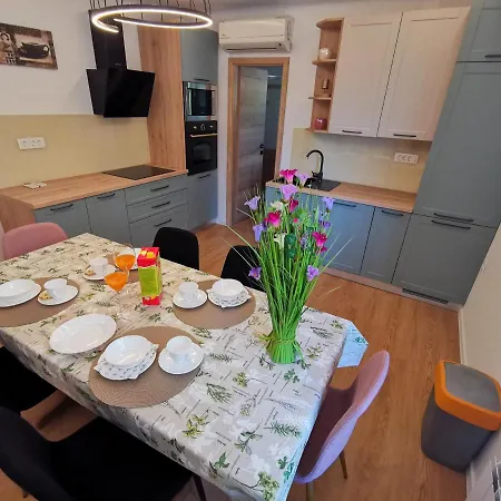 Bubi With Sea View Near Sandy *