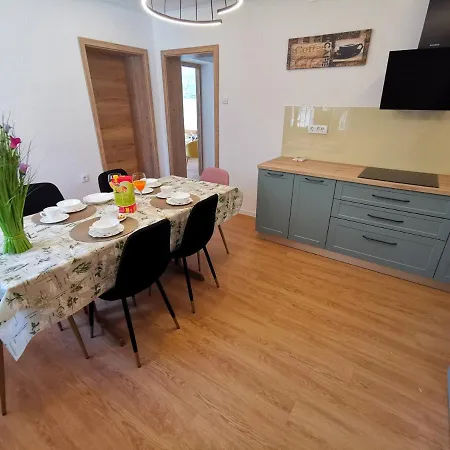 Апартаменты Bubi With Sea View Near Sandy