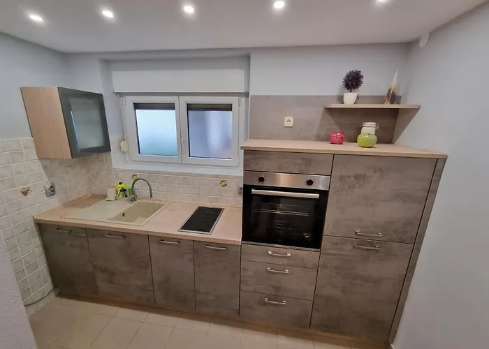 Apartmán Bubi With Sea View Near Sandy Crikvenica