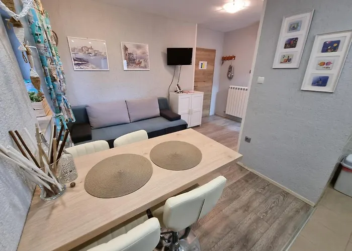 Apartmán Bubi With Sea View Near Sandy
