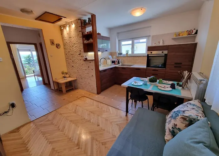 Apartmán Bubi With Sea View Near Sandy