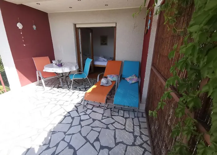 Apartmán Bubi With Sea View Near Sandy Crikvenica