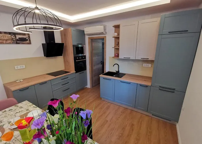 Apartmán Bubi With Sea View Near Sandy *